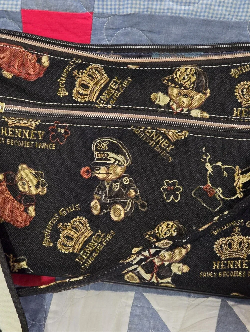 Henney Bear Black Teddy & Crown Print Messenger Bag
